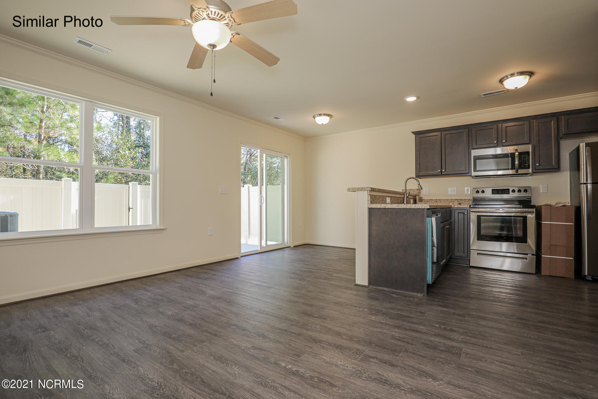 457 Sullivan Loop Road Midway Park, NC 28544 - Photo 8 of 29 Deana- 206 Boyington-29