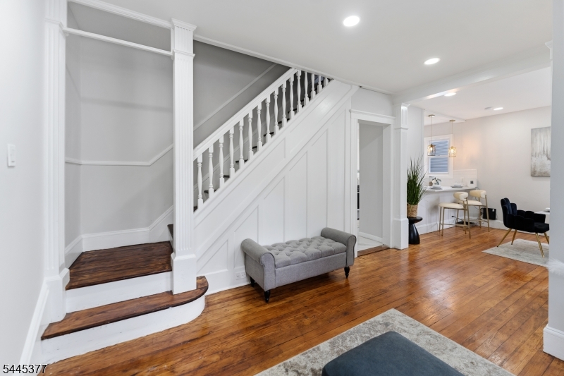 947 William Street Elizabeth, NJ 07201 - Photo 11 of 19
