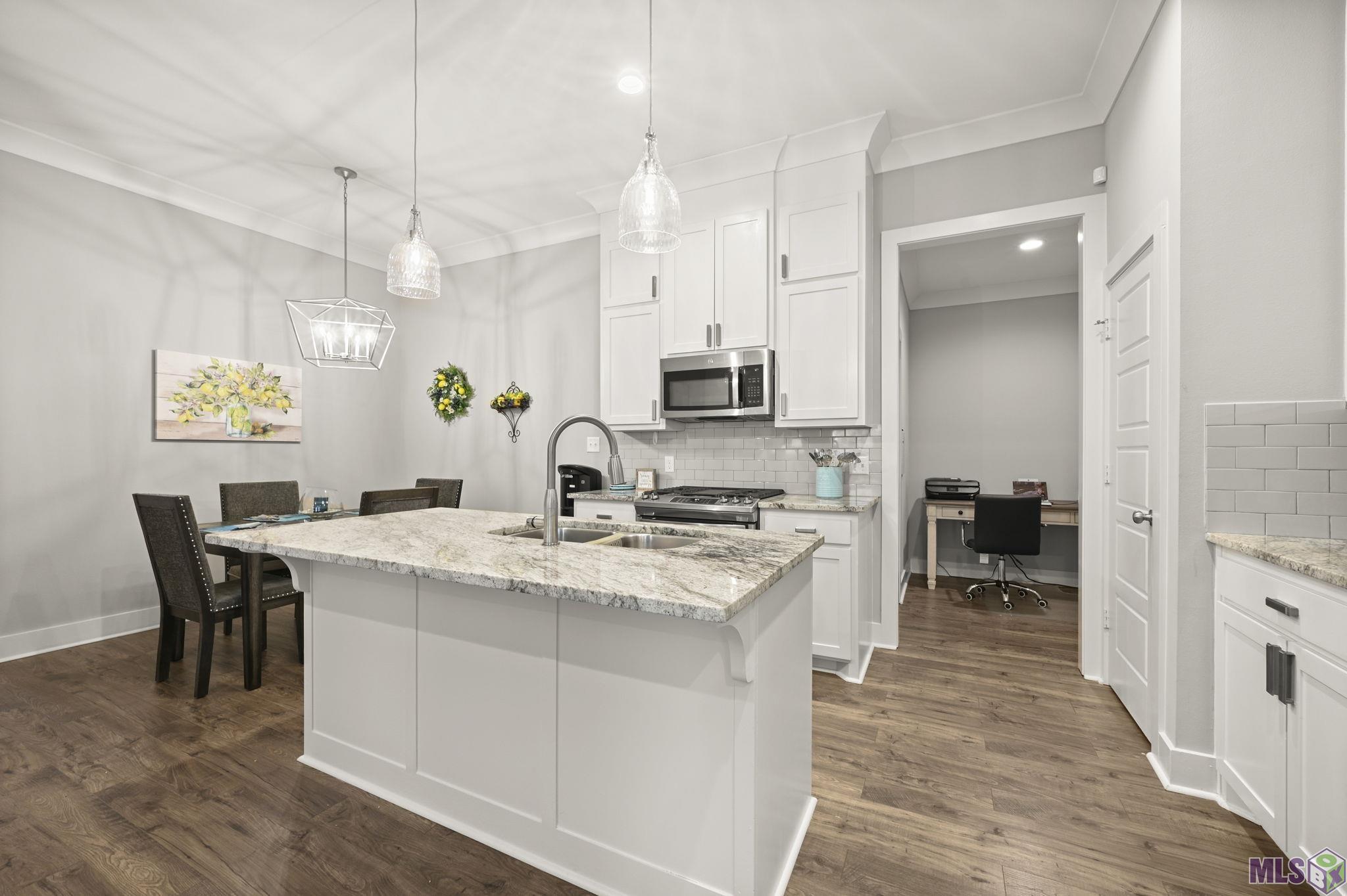 15537 Fields Creek Avenue Baton Rouge, LA 70816 - Photo 7 of 21