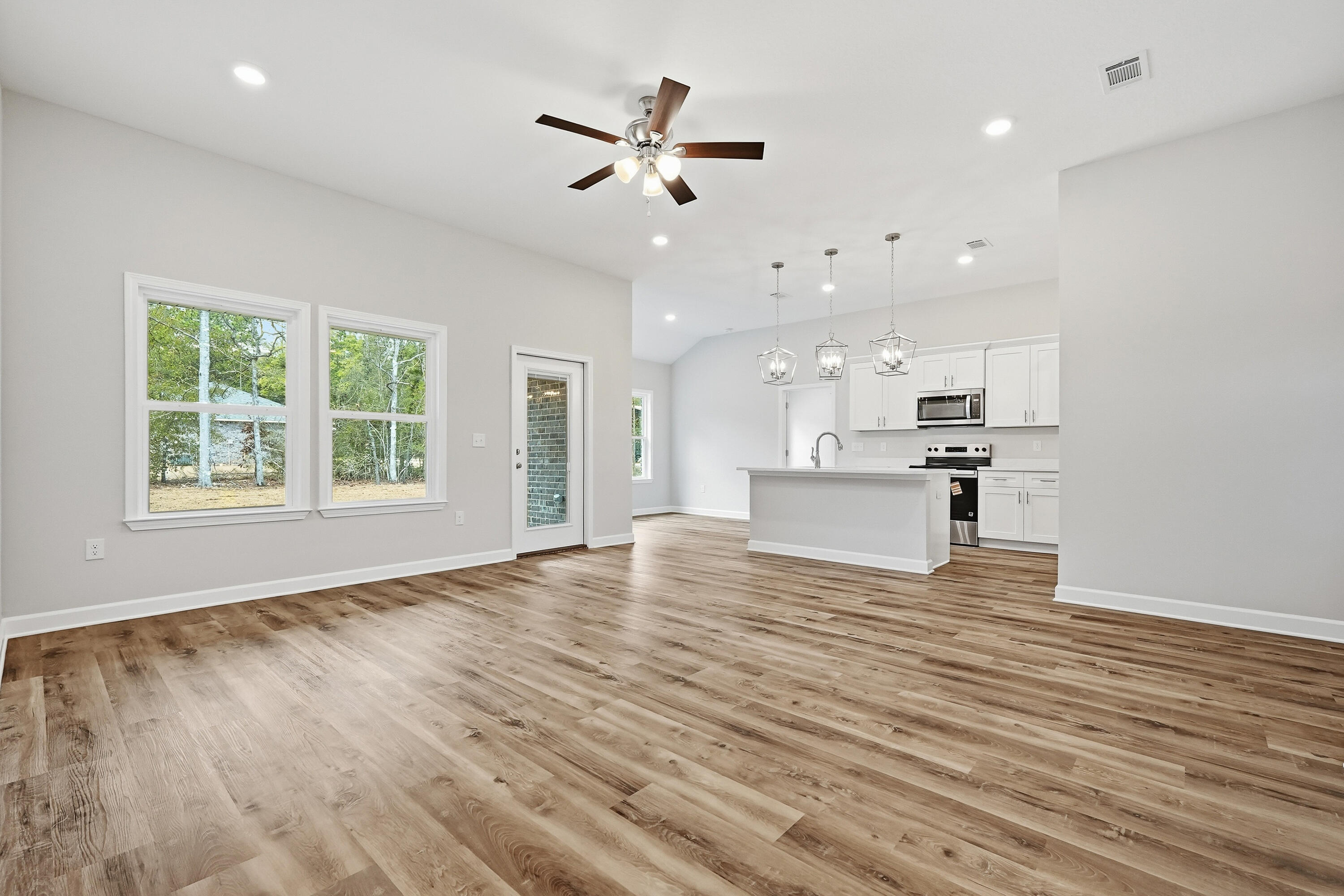 6060 John Nix Road Crestview, FL 32539 - Photo 5 of 26 1