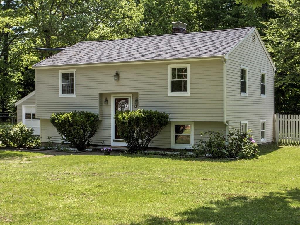 33 Skillin Road Cumberland, ME 04021 - Photo 3 of 32 Another view of the house