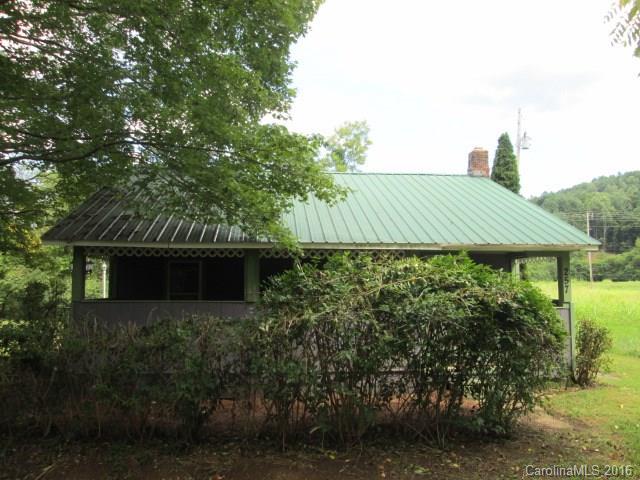 257 Upper Shut In Road Hot Springs, NC 28743 - Photo 2 of 24 Gallery Image 2