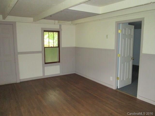 257 Upper Shut In Road Hot Springs, NC 28743 - Photo 10 of 24 Gallery Image 10