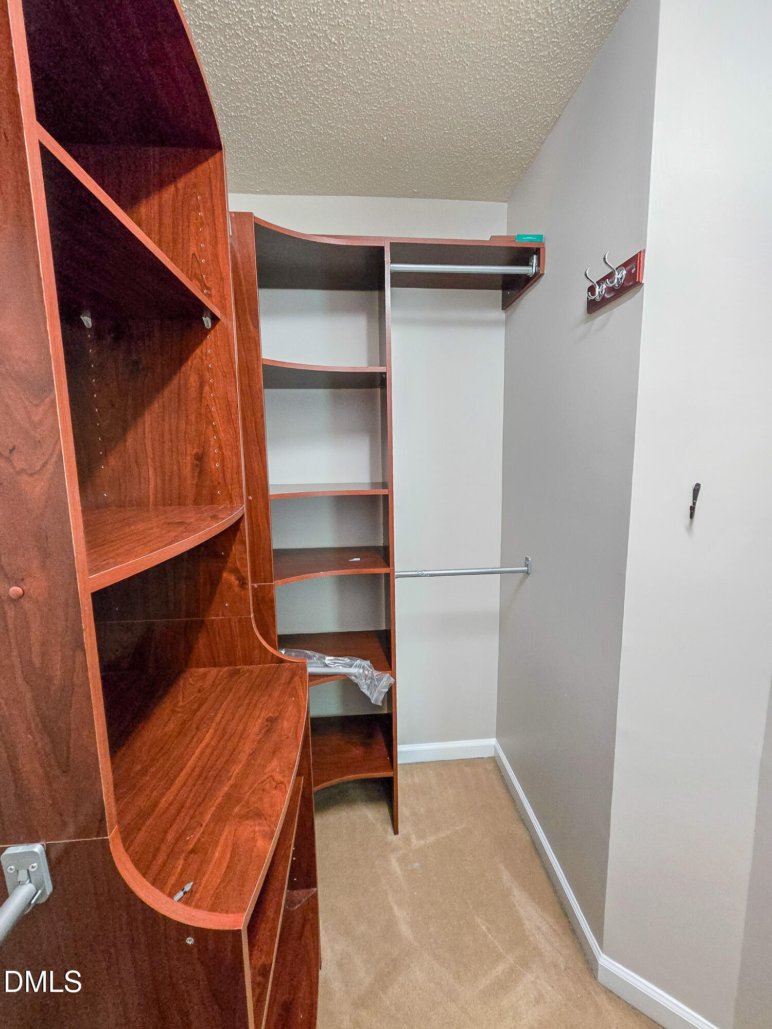 2008 Metacomet Way Raleigh, NC 27604 - Photo 19 of 31 20260627_113346