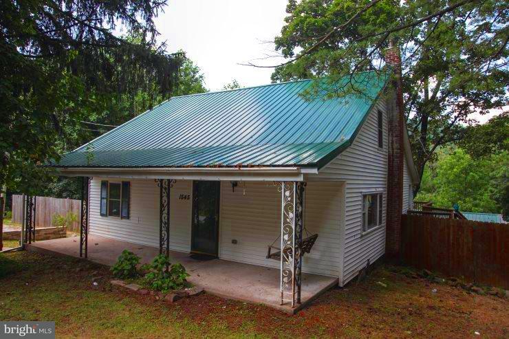 1545 Red Bank Road Dover, PA 17315 - Photo 4 of 57