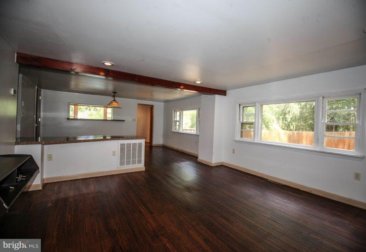 1545 Red Bank Road Dover, PA 17315 - Photo 10 of 57