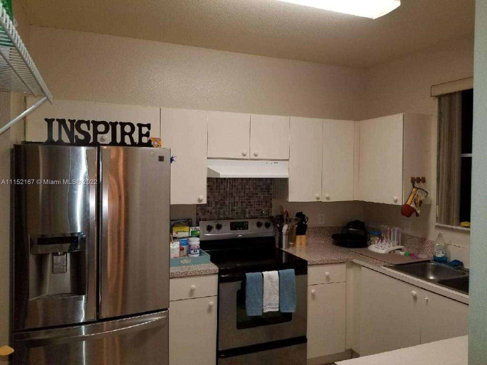 75 Southwest 15th Road, Unit 75 Homestead, FL 33030 - Photo 4 of 19