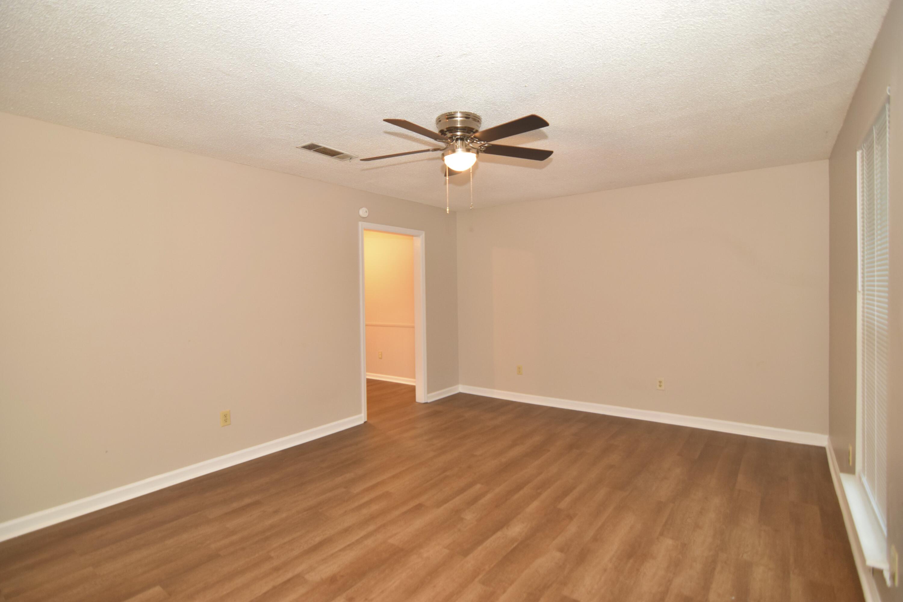 2303 Travis Road Augusta, GA 30906 - Photo 4 of 23 DSC_0288