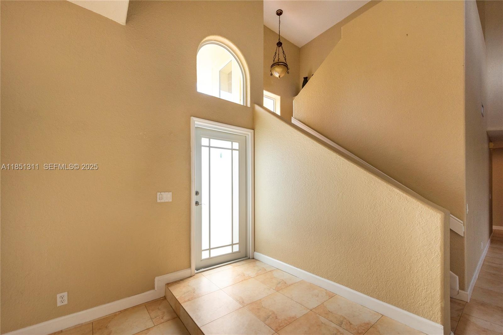 1075 San Luis Rey Weston, FL 33326 - Photo 16 of 35
