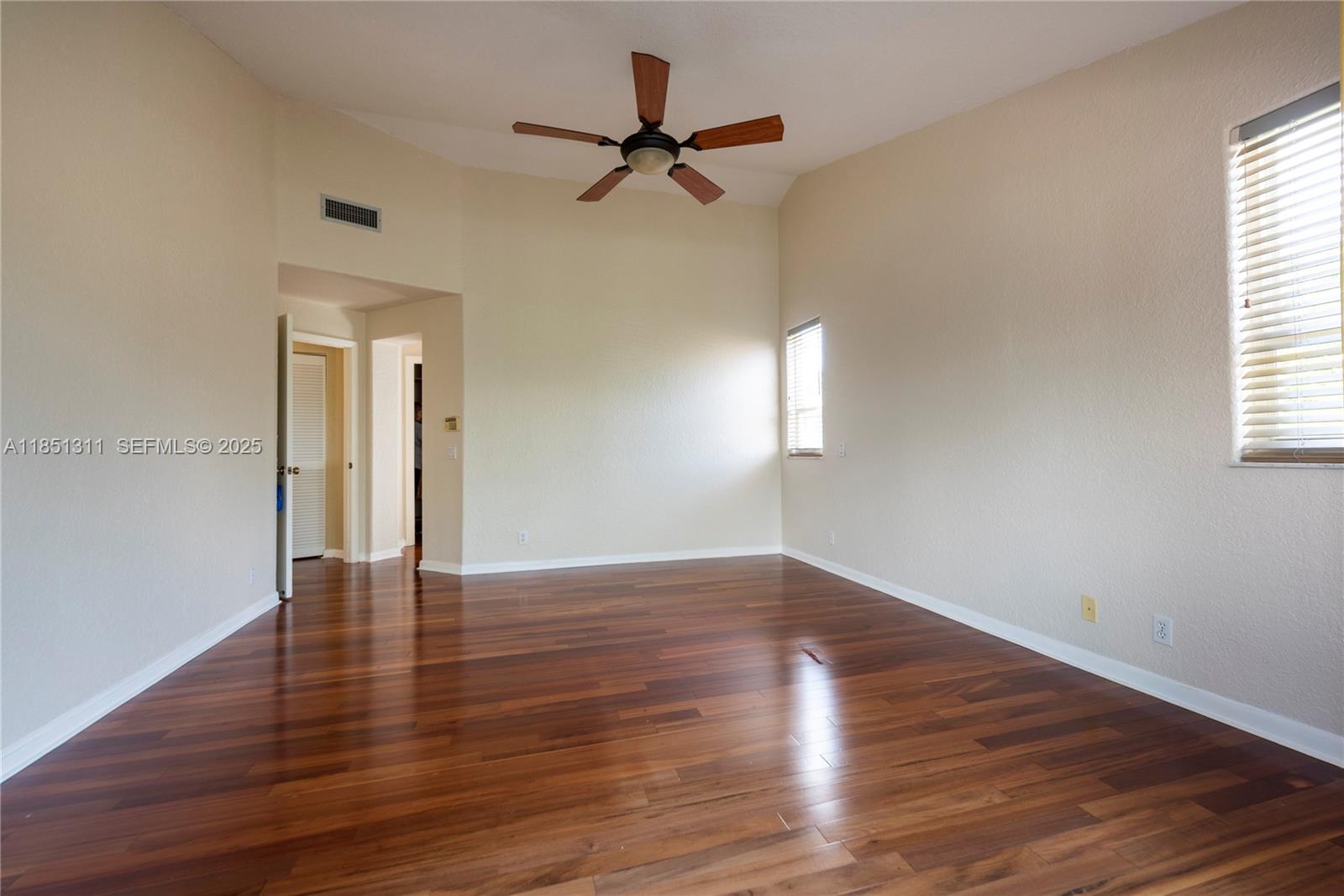 1075 San Luis Rey Weston, FL 33326 - Photo 18 of 35