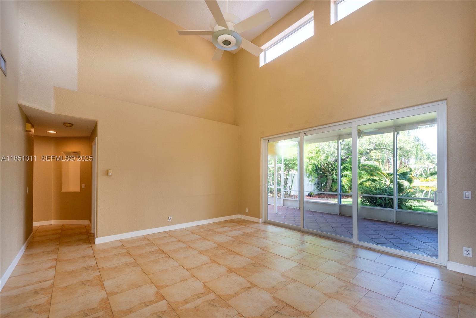 1075 San Luis Rey Weston, FL 33326 - Photo 21 of 35