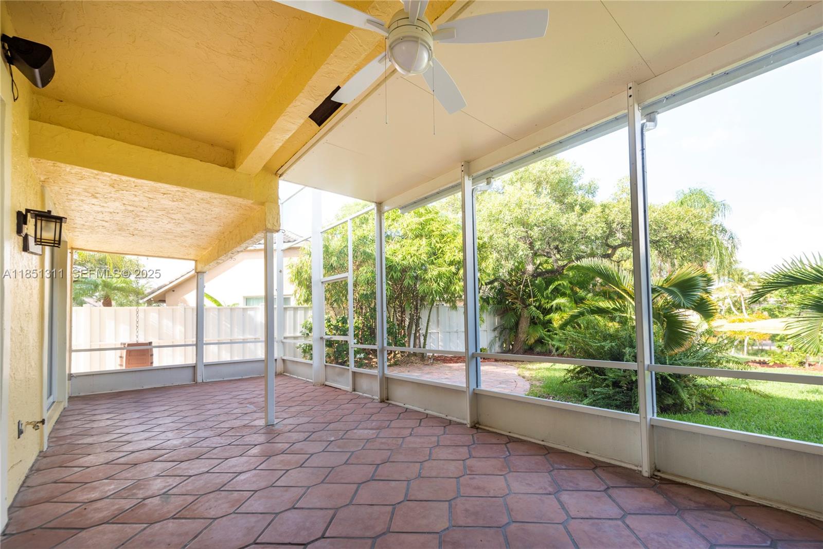 1075 San Luis Rey Weston, FL 33326 - Photo 25 of 35