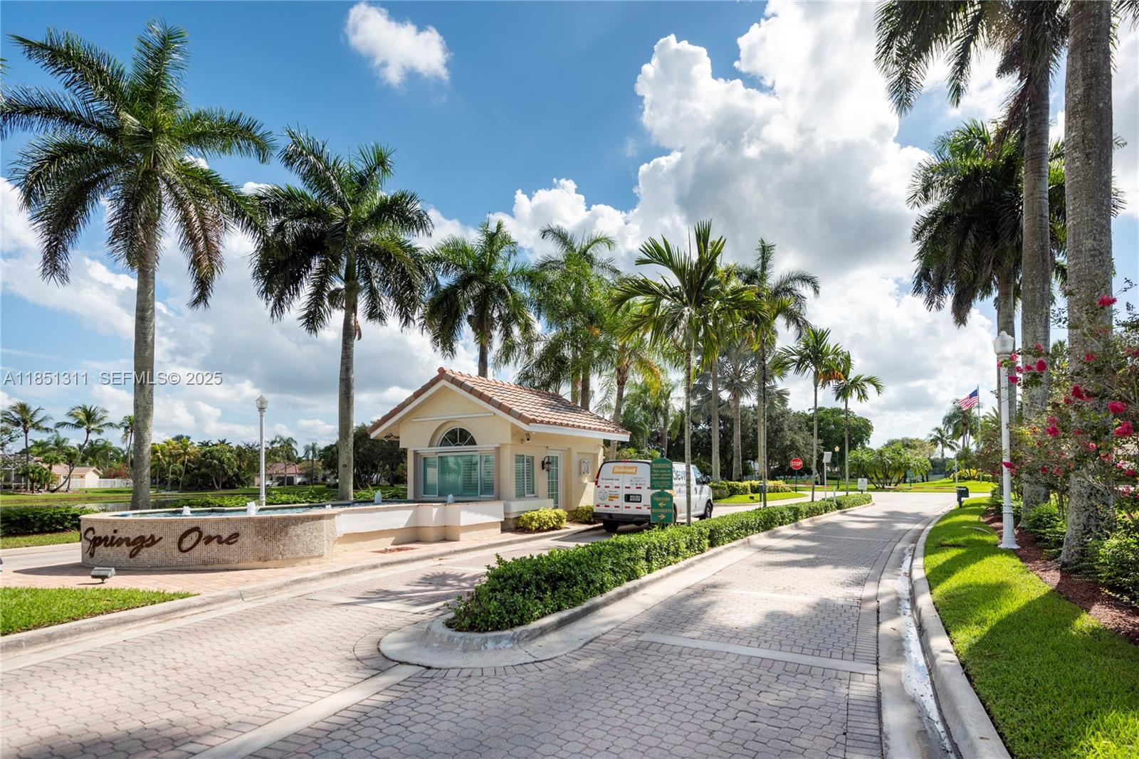 1075 San Luis Rey Weston, FL 33326 - Photo 33 of 35 Gate Entrance