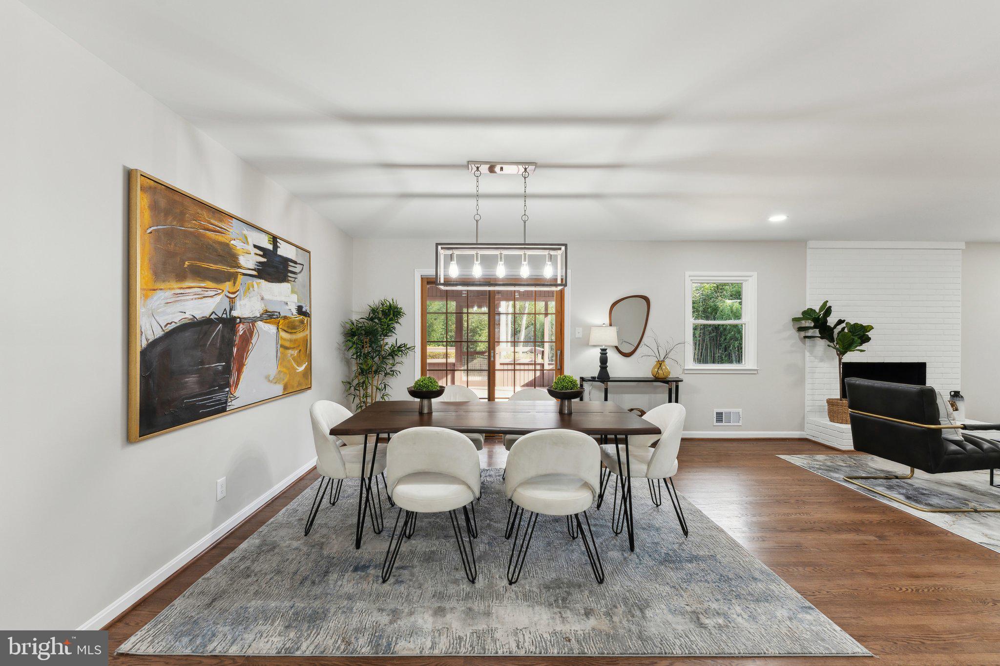 2109 Carrhill Road Vienna, VA 22181 - Photo 15 of 58 Gallery Image 15