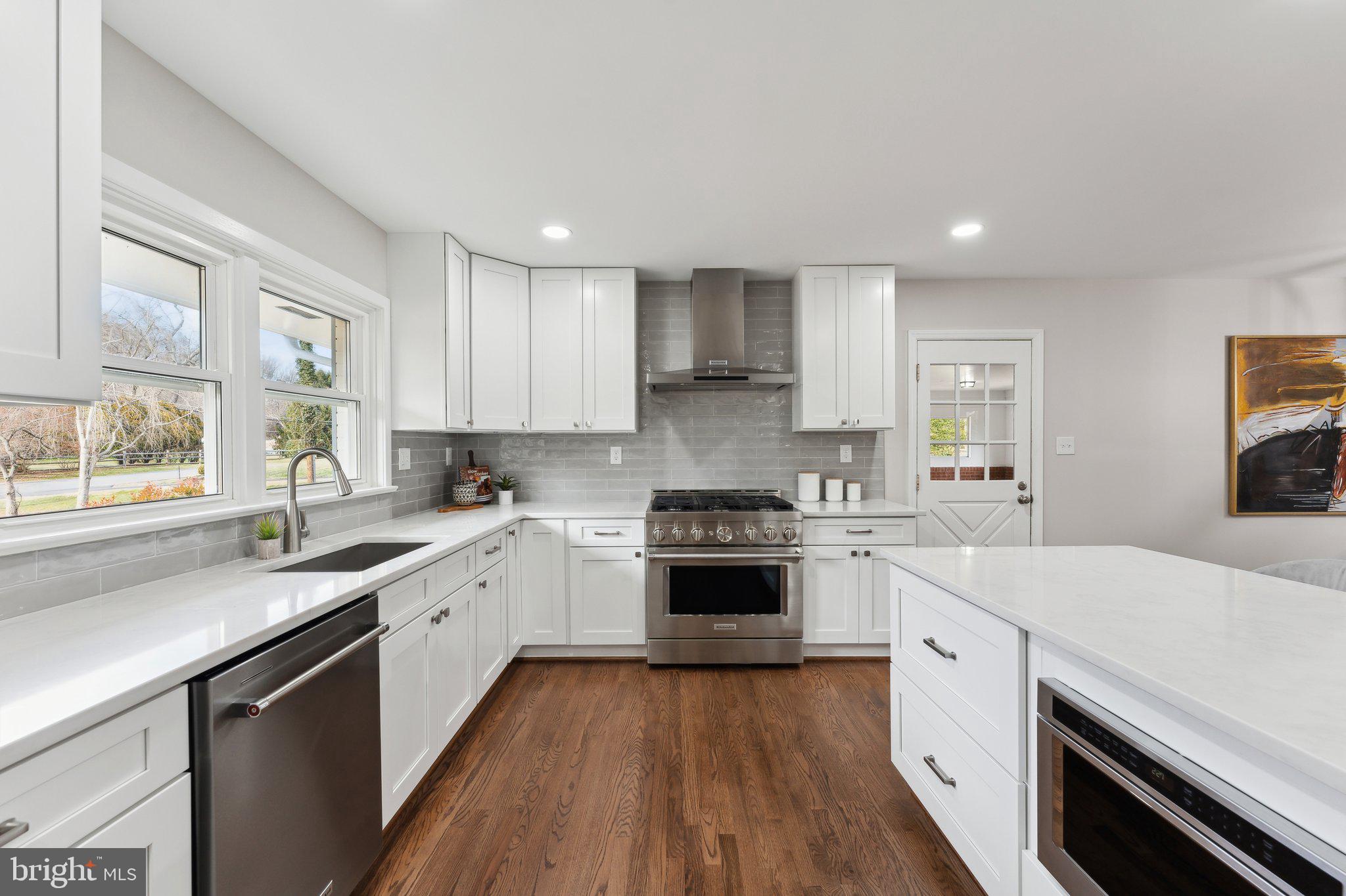 2109 Carrhill Road Vienna, VA 22181 - Photo 20 of 58 Gallery Image 20