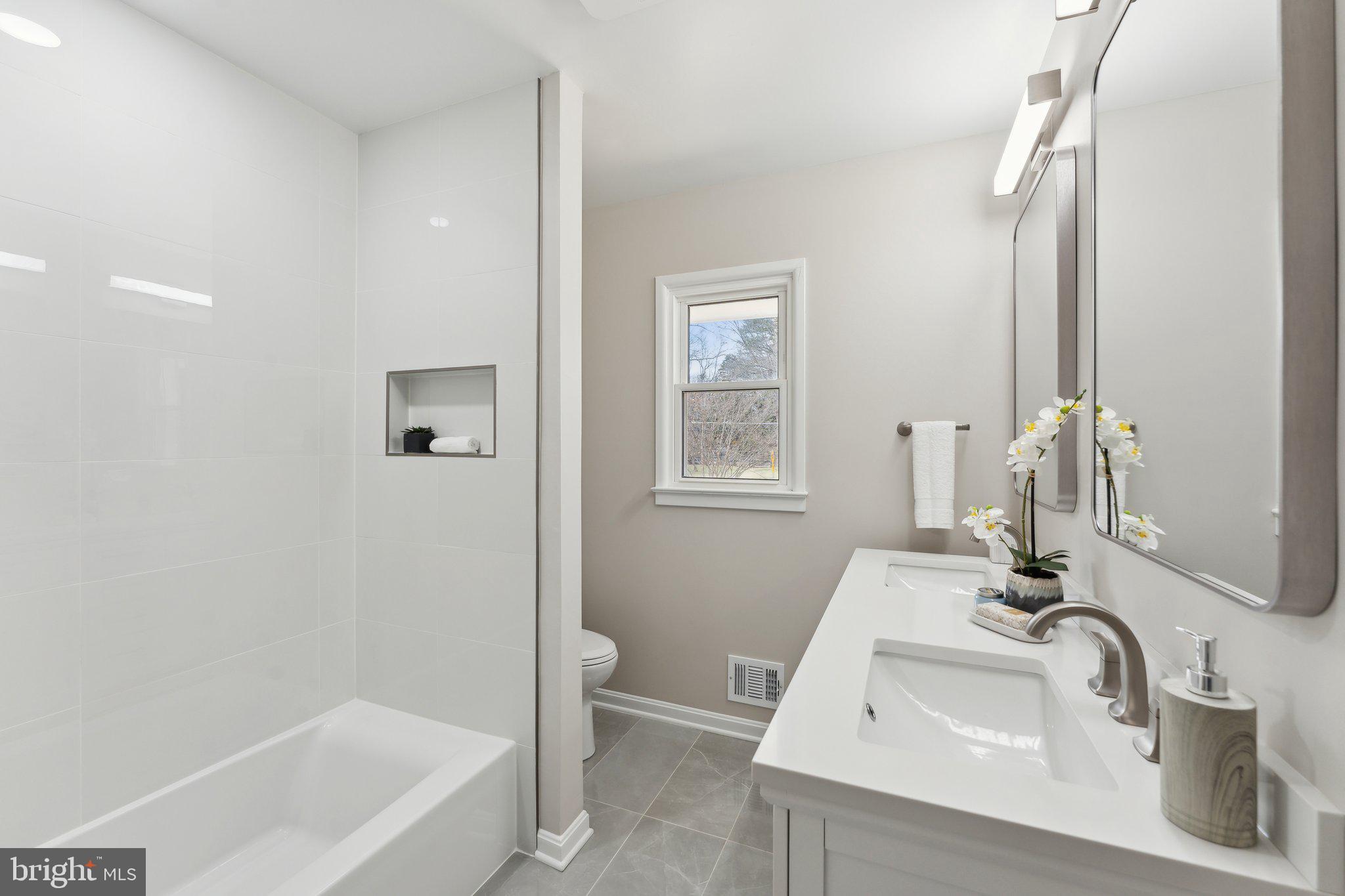 2109 Carrhill Road Vienna, VA 22181 - Photo 31 of 58 Gallery Image 31