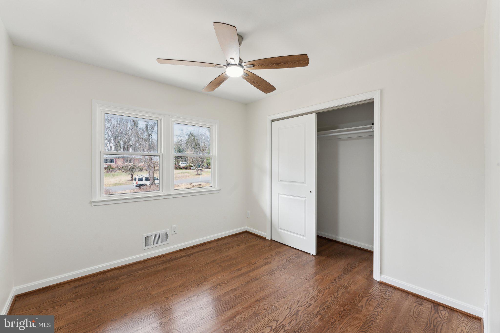 2109 Carrhill Road Vienna, VA 22181 - Photo 35 of 58 Gallery Image 35