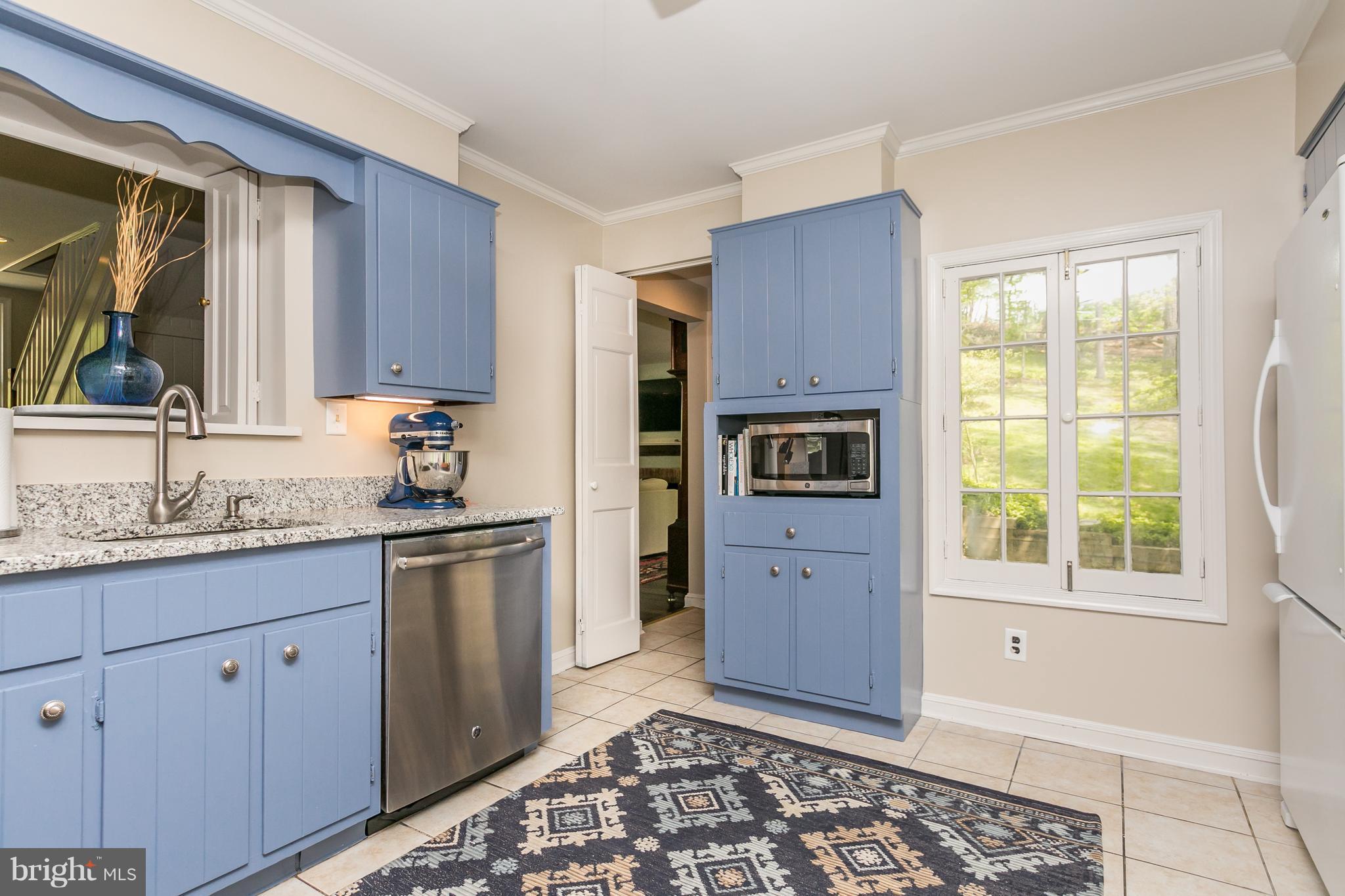 1809 Circle Road Baltimore, MD 21204 - Photo 13 of 30 Kitchen