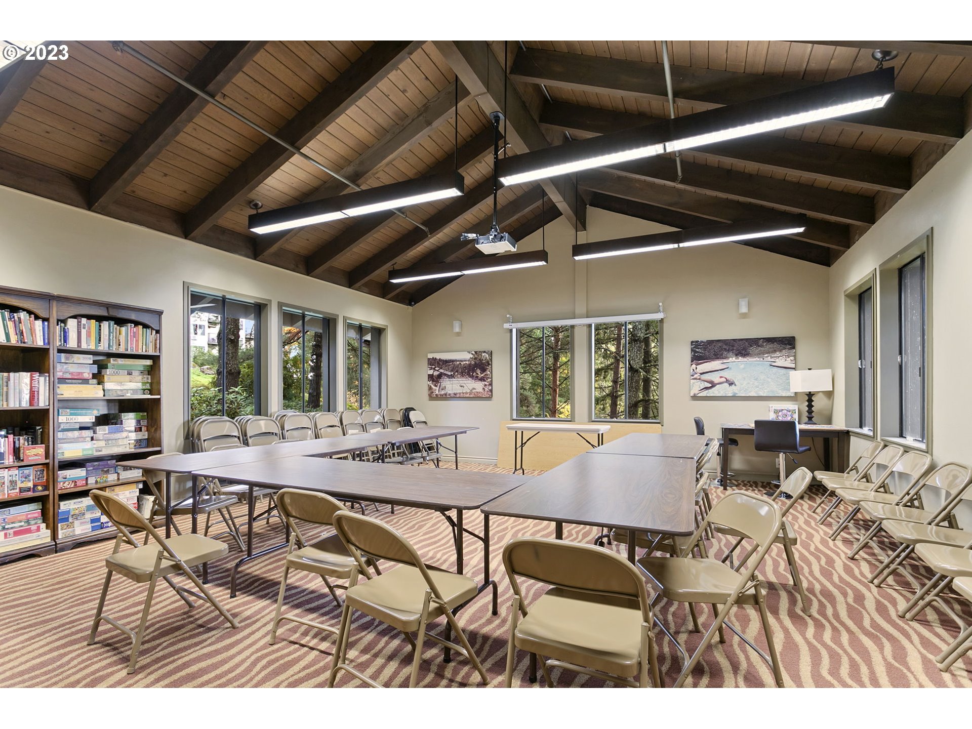 7734 Southwest Barnes Road, Unit D Portland, OR 97225 - Photo 35 of 41 Gallery Image 35
