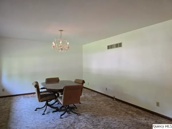 $169,000 | 400 4th Street, Carthage, IL 62321