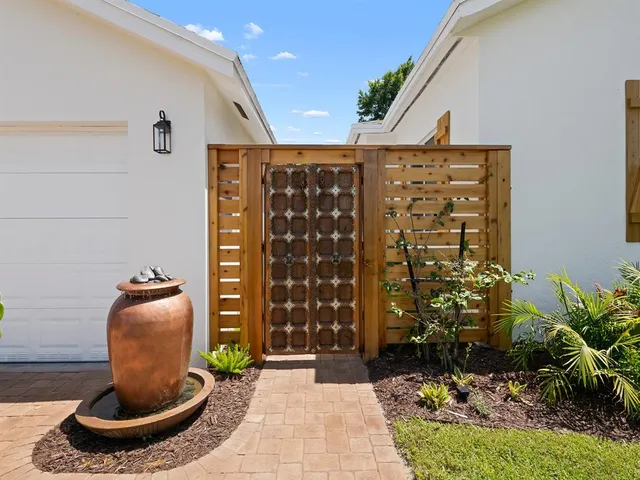 $699,999 | 812 Northwest 26th Street, Wilton Manors, FL 33311