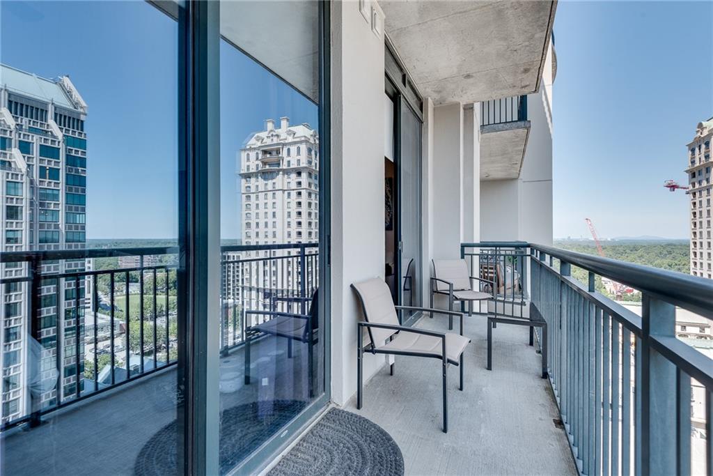3040 Peachtree Road Northwest, Unit 1602 Atlanta, GA 30305 - Photo 29 of 34 Gallery Image 29