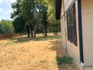 1223 Yowell Road Whitesboro, TX 76273 - Photo 21 of 38 Gallery Image 21