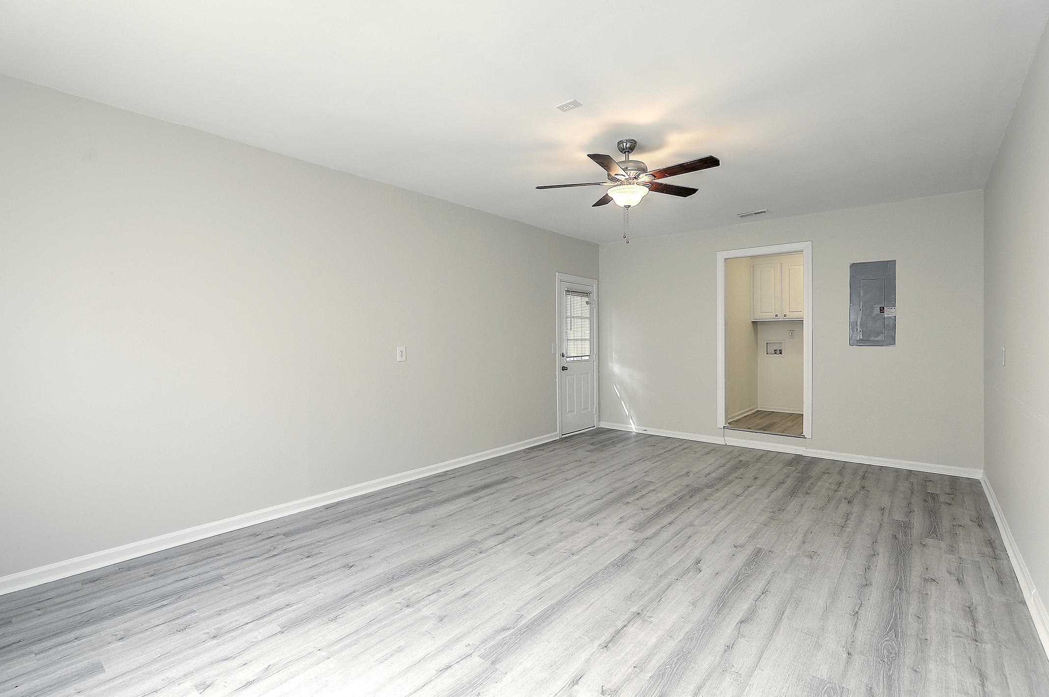 436 Temple Road Ladson, SC 29456 - Photo 22 of 24 Finished Garage Laundry View