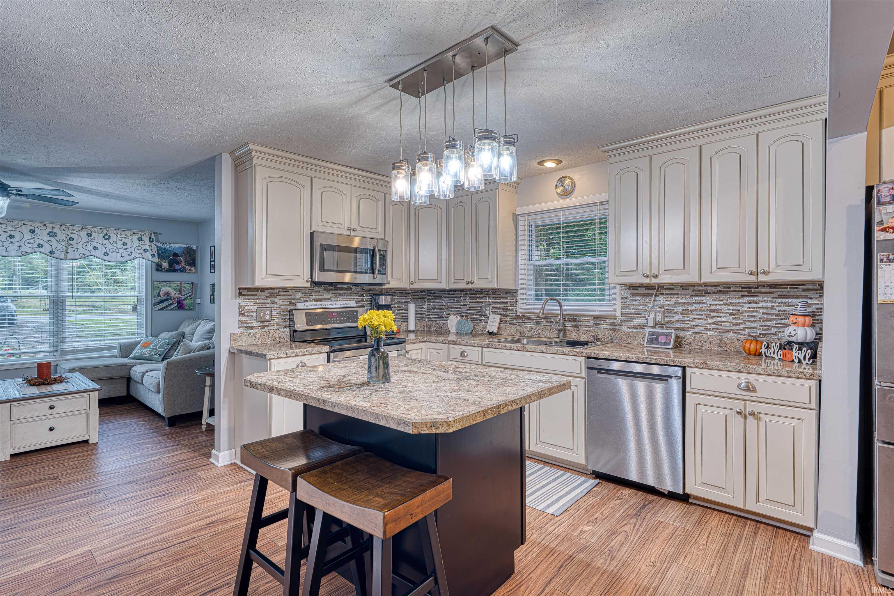 5712 Hausman Road Mount Vernon, IN 47620 - Photo 11 of 36