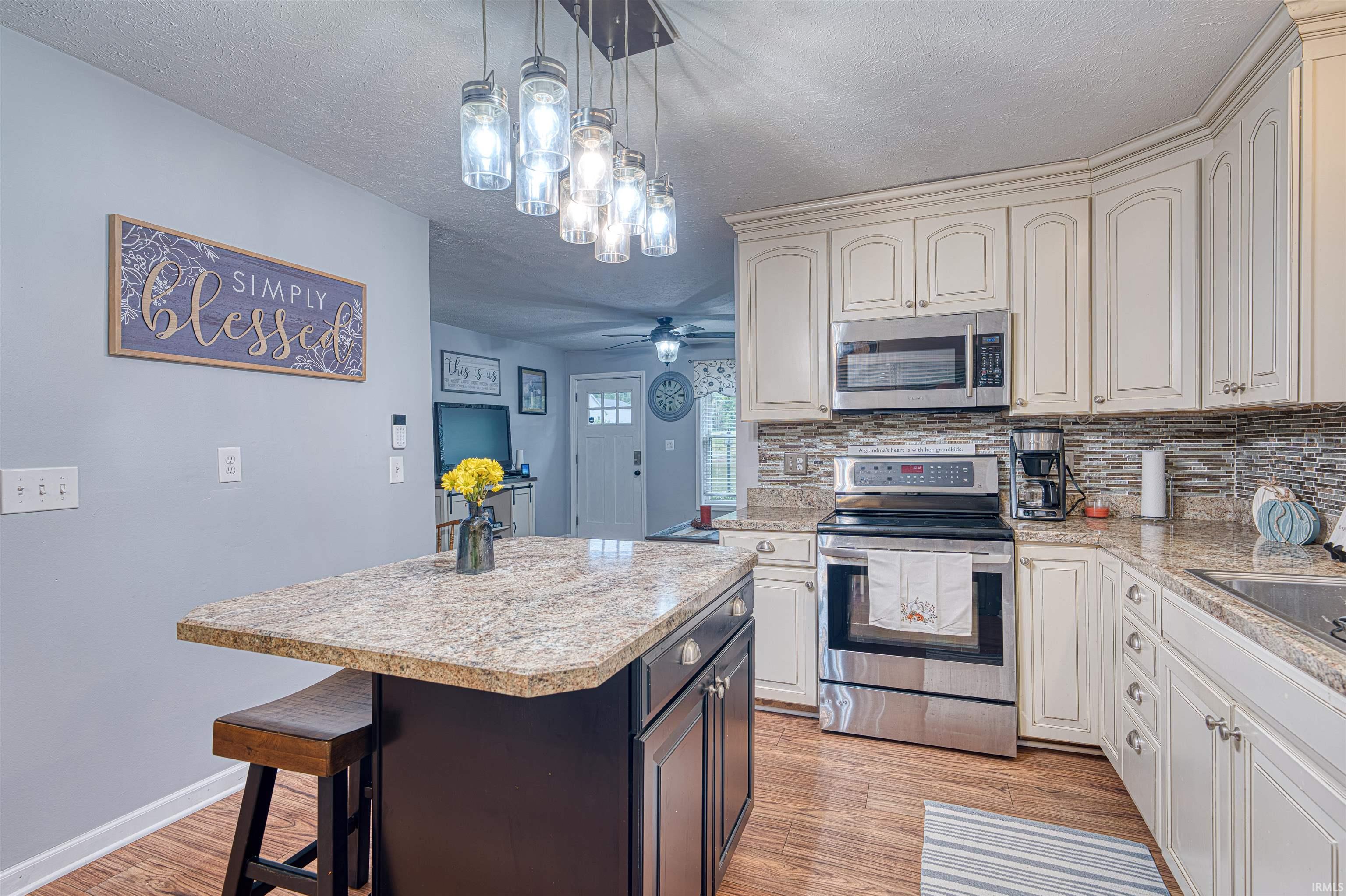 5712 Hausman Road Mount Vernon, IN 47620 - Photo 15 of 36