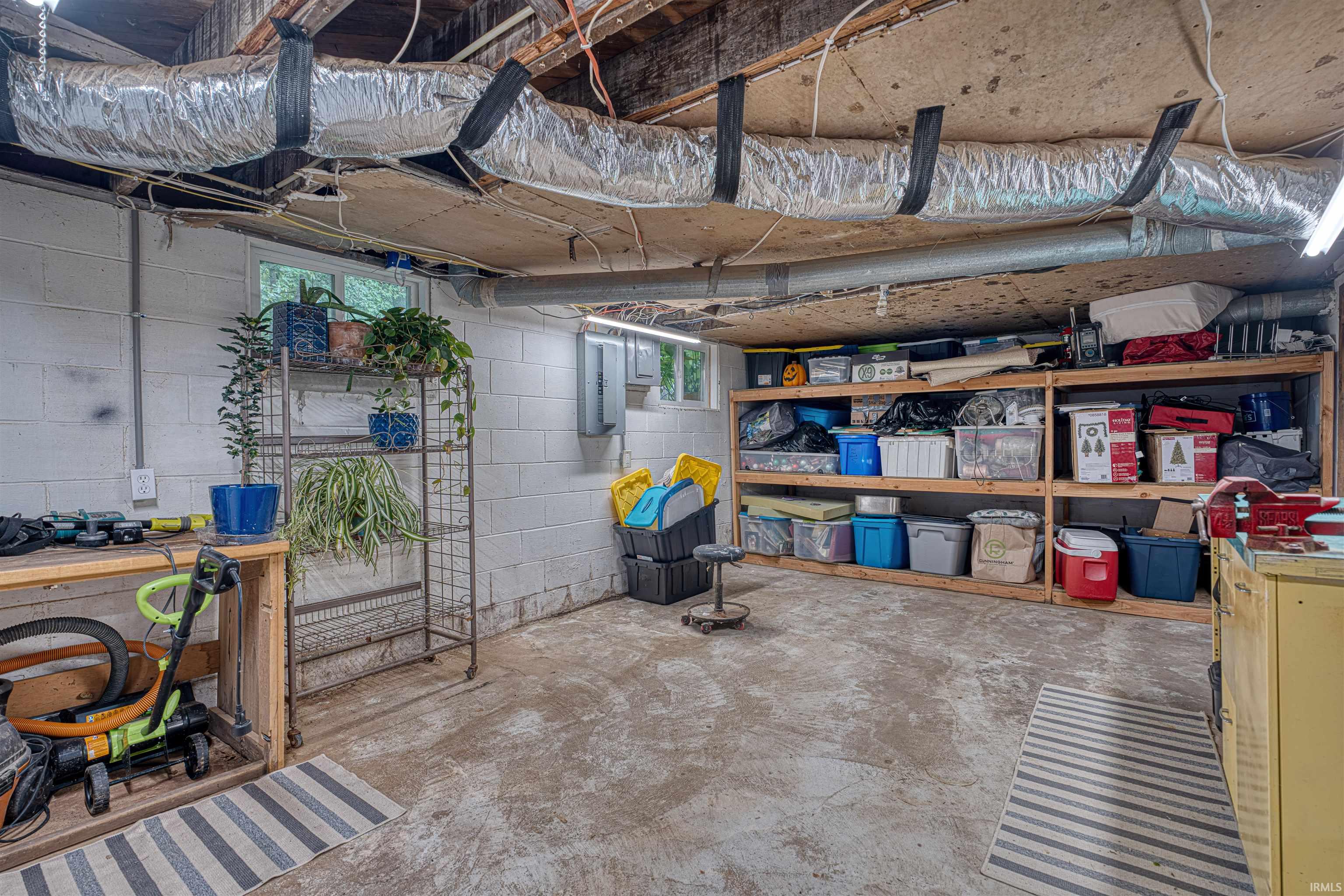 5712 Hausman Road Mount Vernon, IN 47620 - Photo 29 of 36