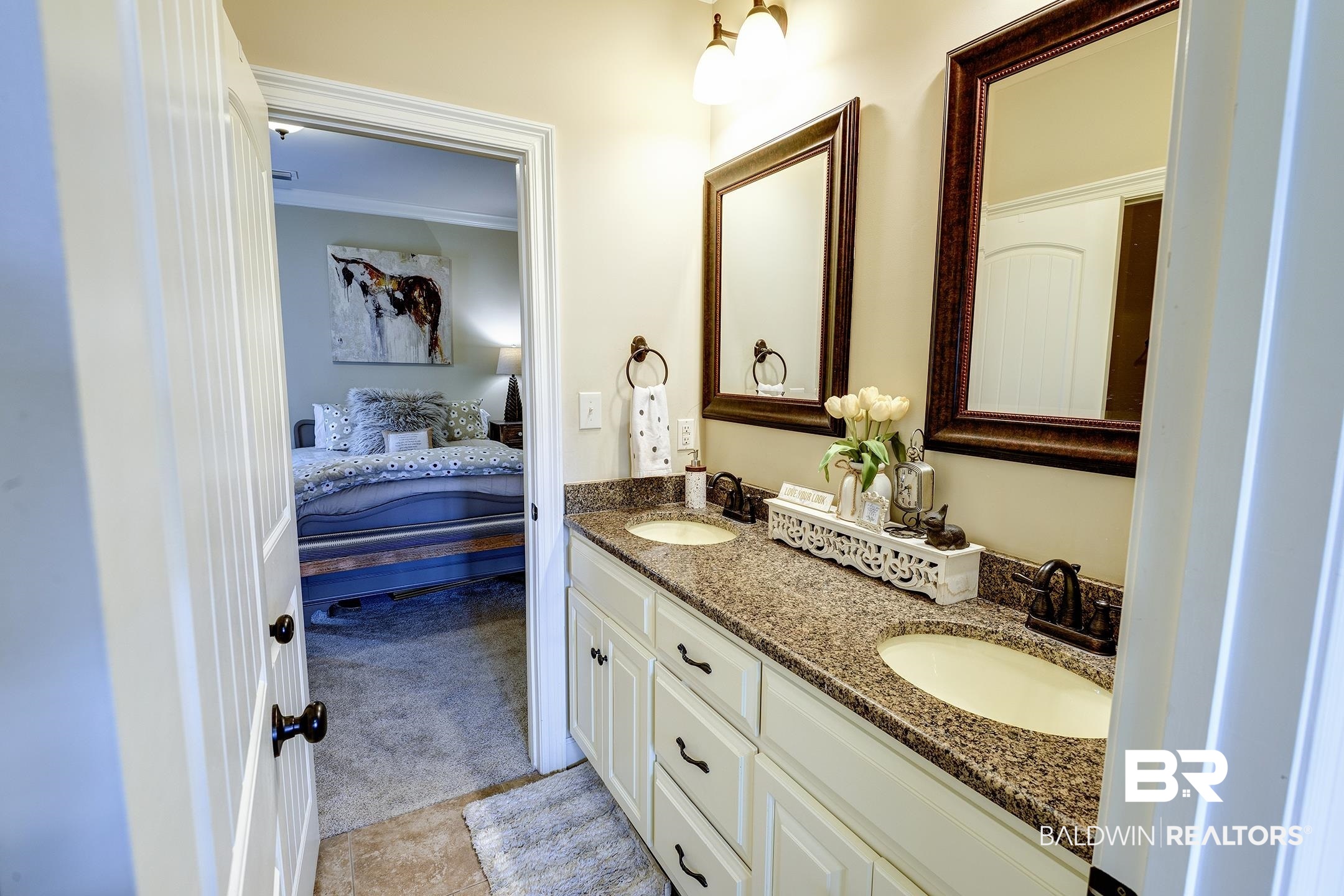 32096 Weatherly Cove Daphne, AL 36527 - Photo 25 of 46 Jack n Jill bathroom