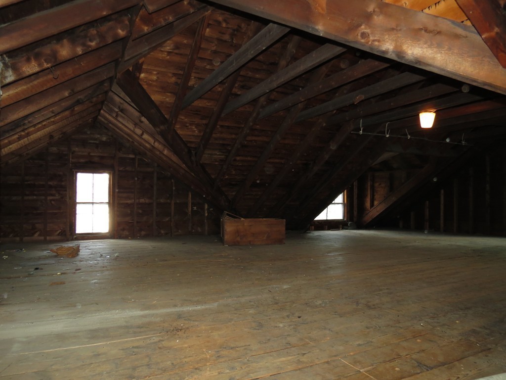 116 Walnut Street Clinton, MA 01510 - Photo 20 of 20 Gallery Image 20