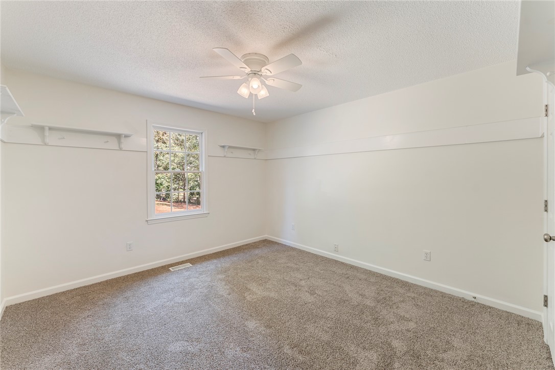 703 Sunny Shore Lane Anderson, SC 29621 - Photo 24 of 35 Gallery Image 24