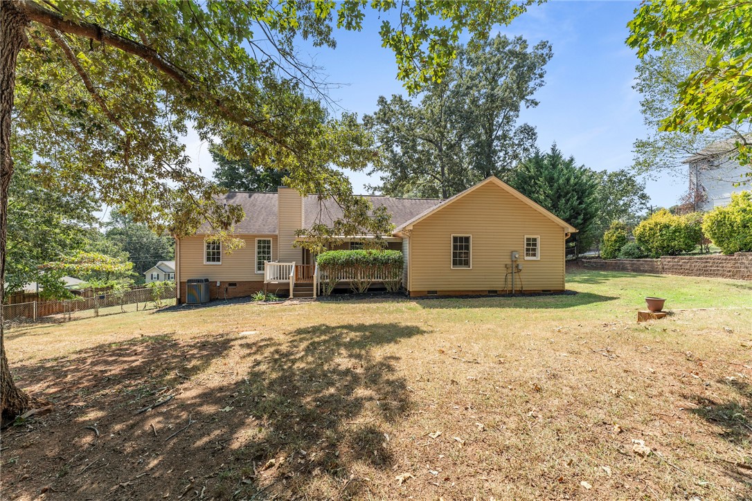 703 Sunny Shore Lane Anderson, SC 29621 - Photo 30 of 35 Gallery Image 30