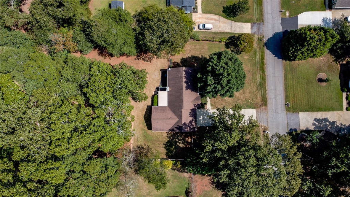 703 Sunny Shore Lane Anderson, SC 29621 - Photo 33 of 35 Gallery Image 33