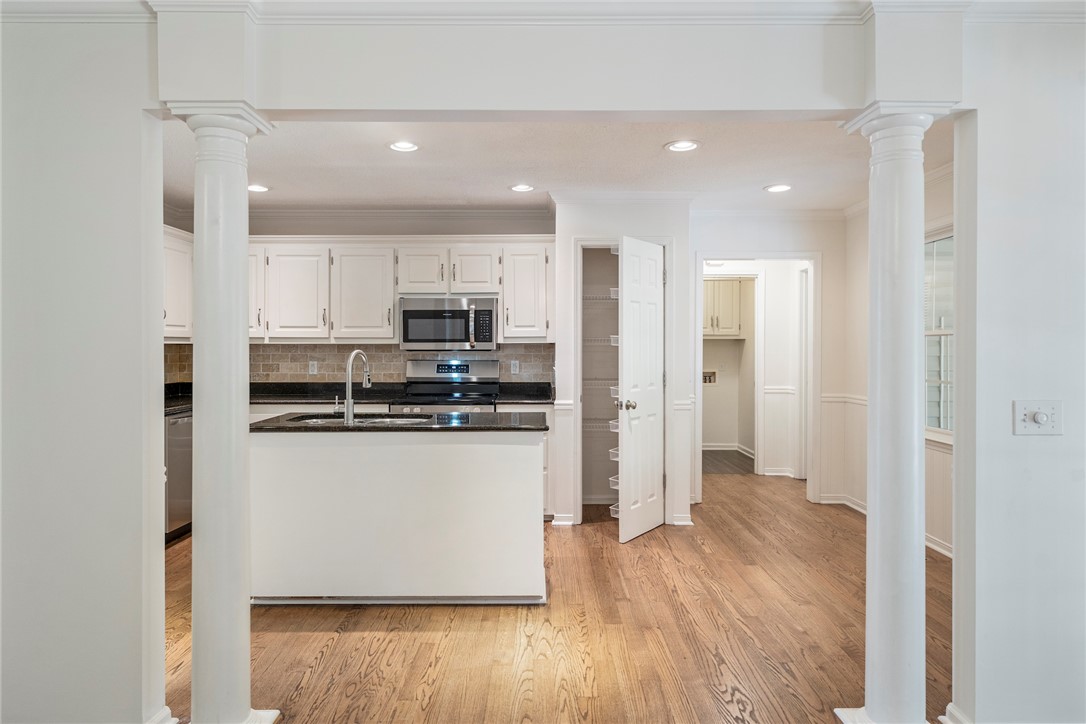 703 Sunny Shore Lane Anderson, SC 29621 - Photo 8 of 35 Gallery Image 8