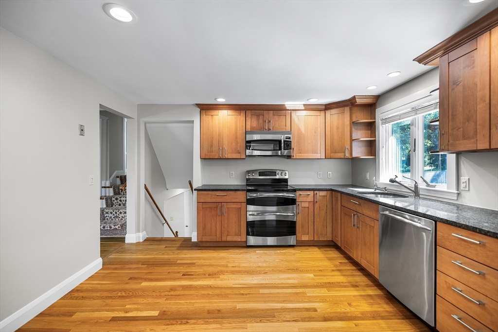 20 Marrett Road Lexington, MA 02421 - Photo 4 of 39 Gallery Image 4