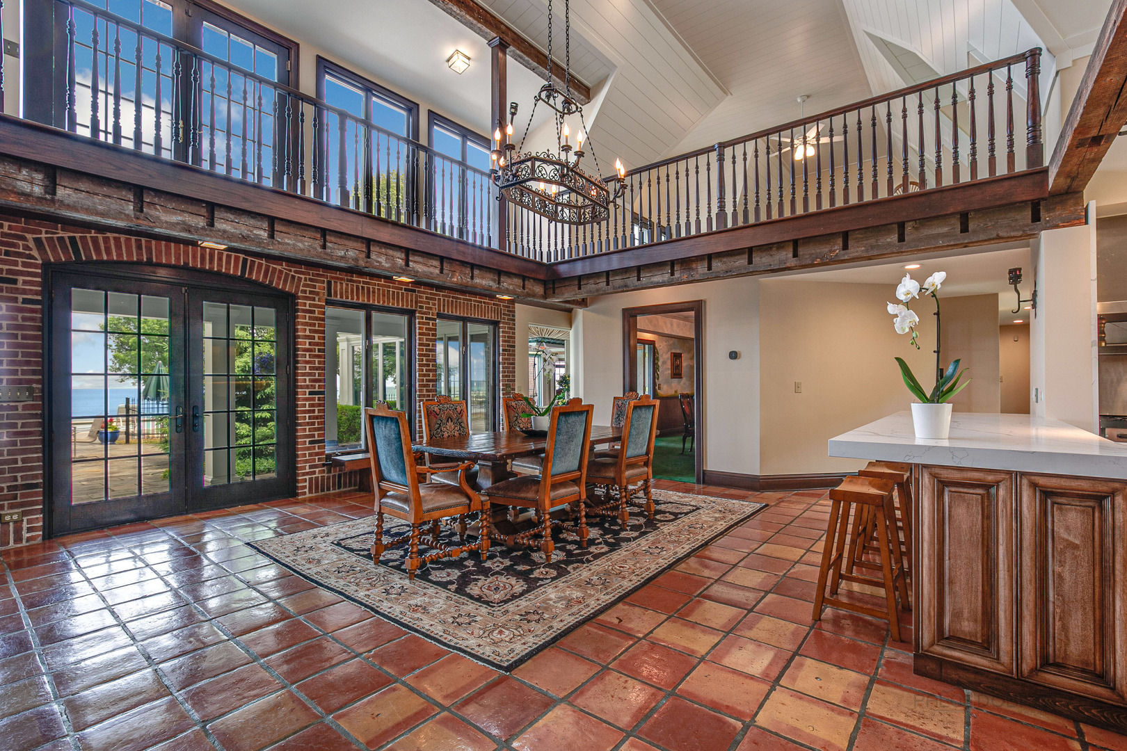 670 Arden Shore Road Lake Bluff, IL 60044 - Photo 13 of 56 a view of living room with furniture
