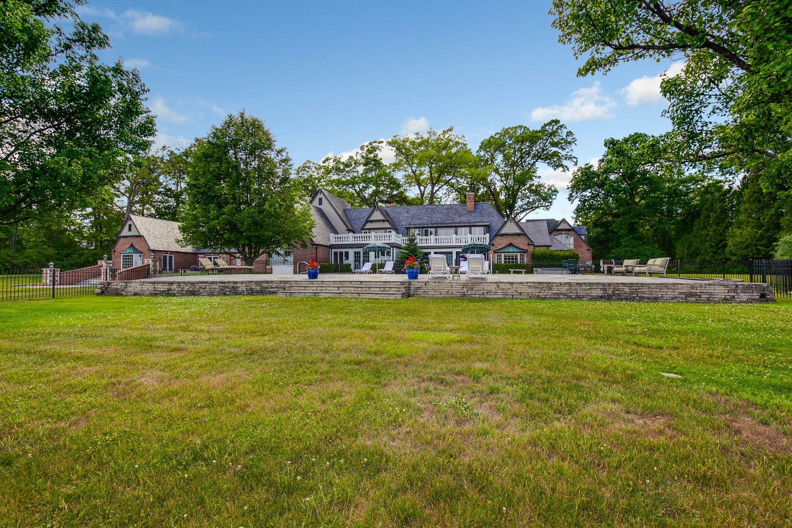 670 Arden Shore Road Lake Bluff, IL 60044 - Photo 47 of 56 a house view with swimming pool and garden space