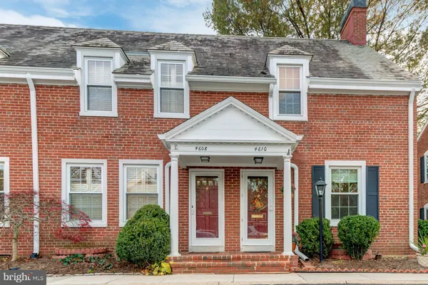 $3,300 | 4608 34th Street South, Arlington, VA 22206