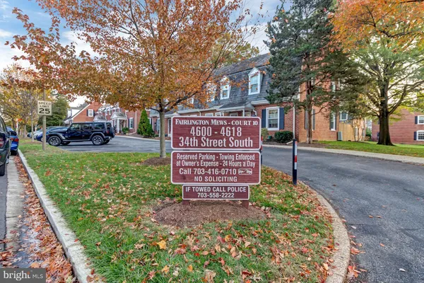 $3,300 | 4608 34th Street South, Arlington, VA 22206