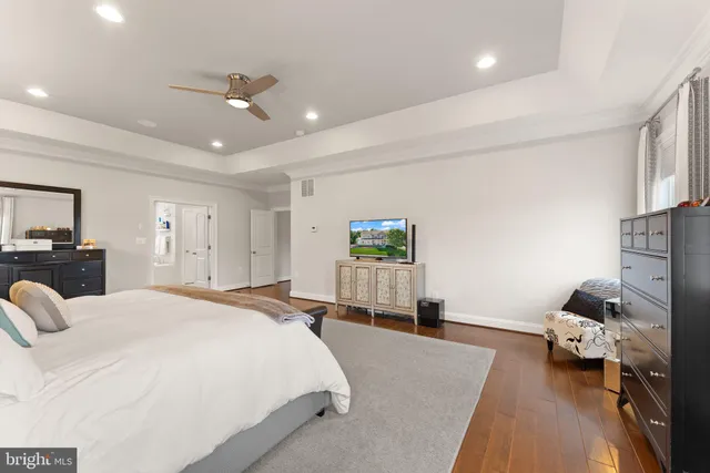 $1,900,000 | 41865 Paddock Gate Place, Ashburn, VA 20148