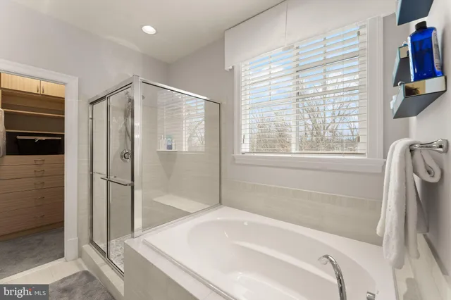 $1,900,000 | 41865 Paddock Gate Place, Ashburn, VA 20148