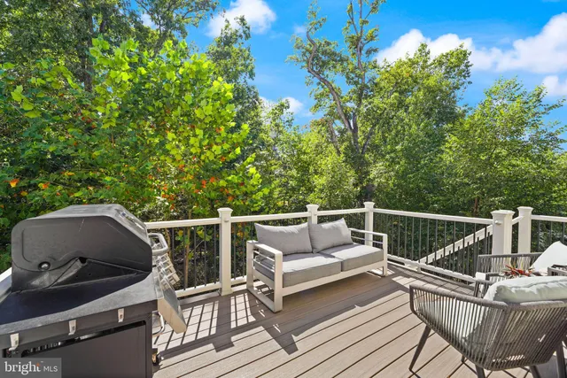 $1,900,000 | 41865 Paddock Gate Place, Ashburn, VA 20148