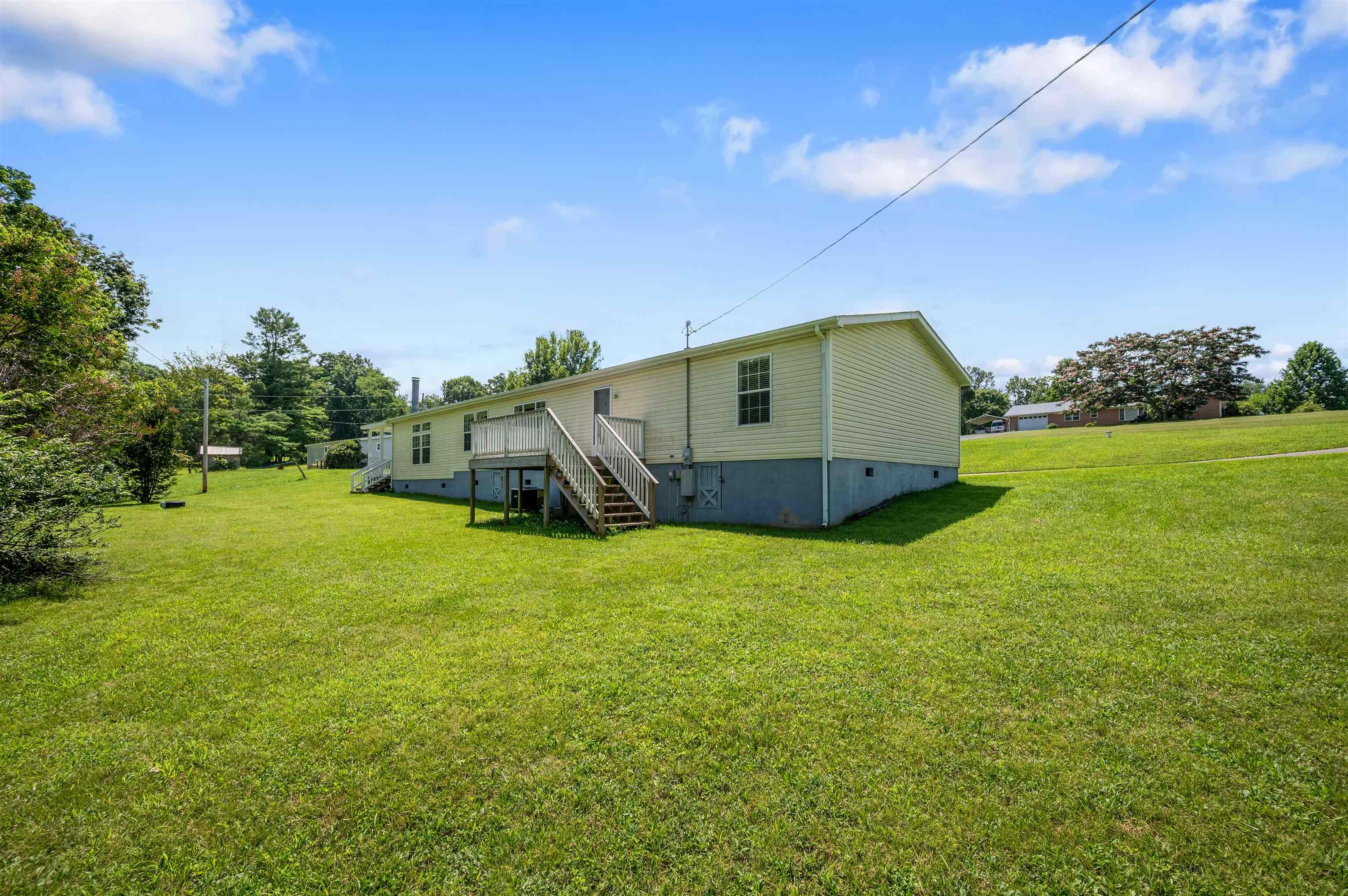 1138 Barberry Road Southeast Floyd, VA 24091 - Photo 16 of 103 Gallery Image 16