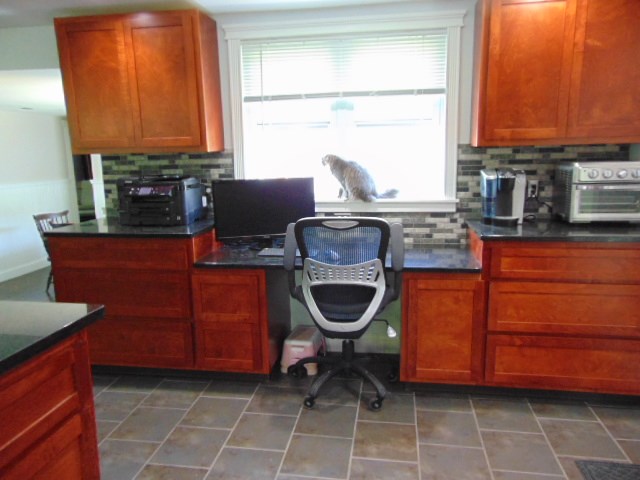 51 Wellstown Road Hopkinton, RI 02804 - Photo 3 of 23