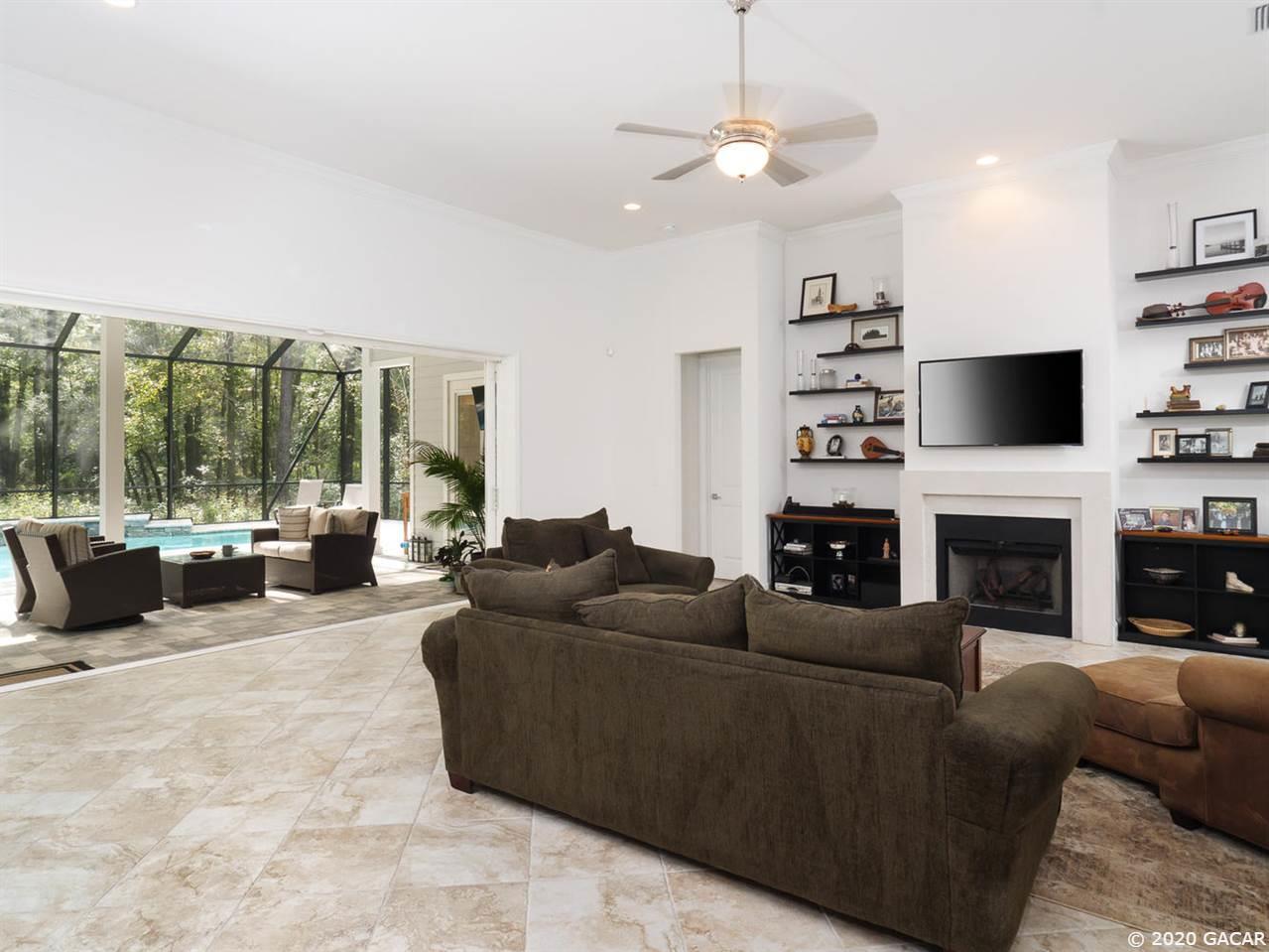 811 Southwest 93rd Street Gainesville, FL 32607 - Photo 3 of 30 Gallery Image 3