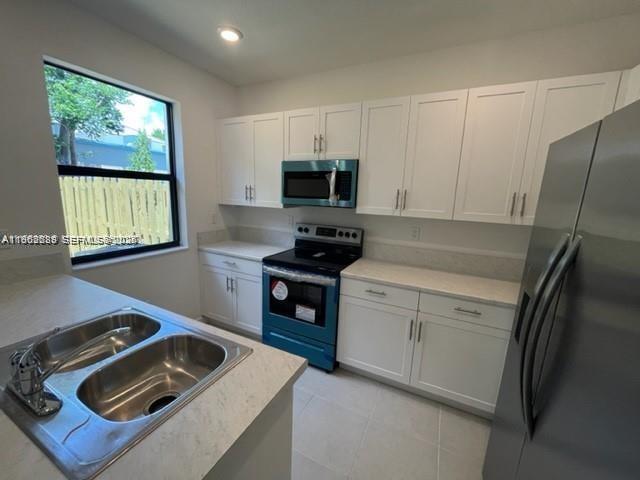 28750 Southwest 134th Court Homestead, FL 33033 - Photo 4 of 23