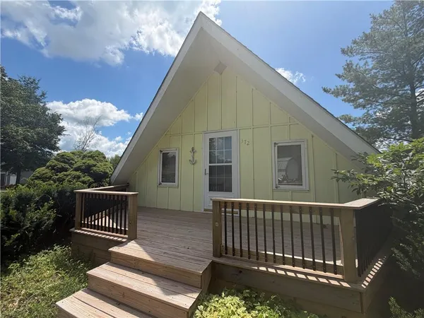 $590,000 | 372 Lake Viking Terrace, Gallatin, MO 64640